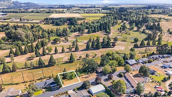 0.34 Acres of Residential Land for Sale in McMinnville, Oregon