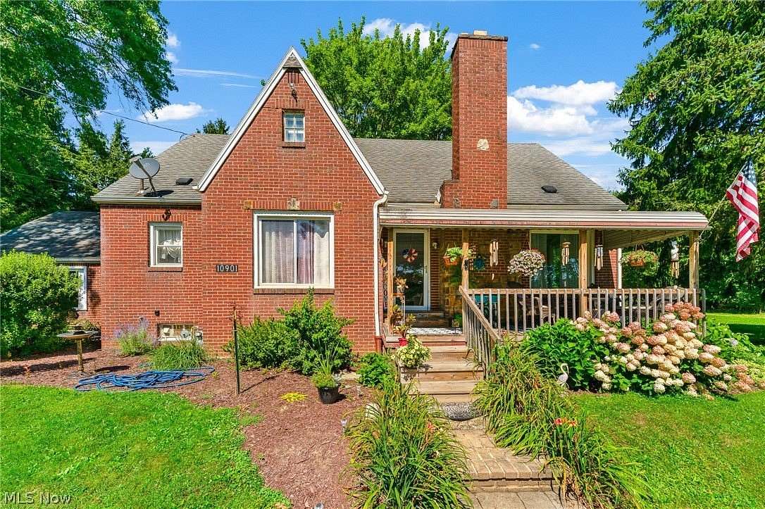 5 Acres of Land with Home for Sale in New Middletown, Ohio