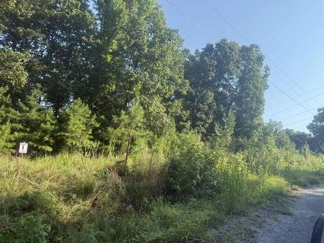 5 Acres of Land for Sale in Waynesboro, Tennessee