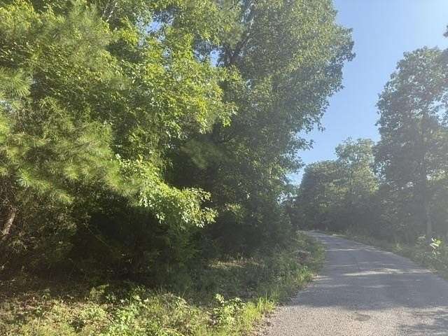 6.13 Acres of Land for Sale in Waynesboro, Tennessee