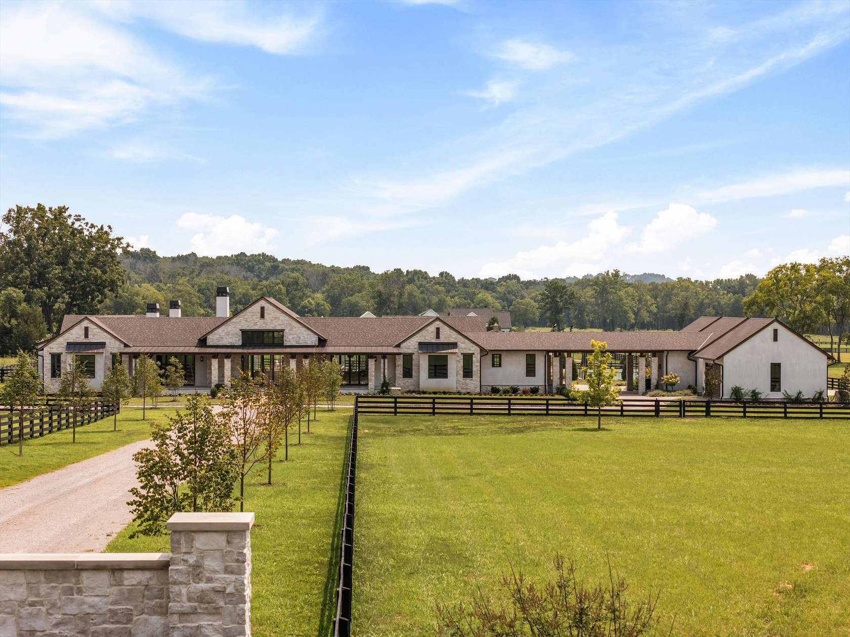 7.55 Acres of Land with Home for Sale in Franklin, Tennessee