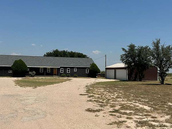 3 Acres of Land with Home for Lease in Gardendale, Texas