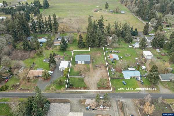 1 Acre of Residential Land for Sale in Jefferson, Oregon