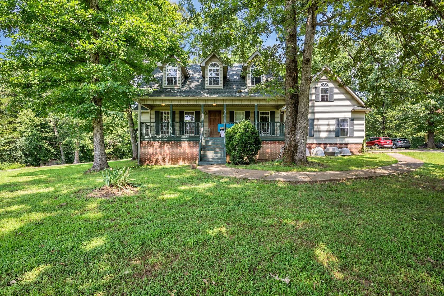 32.3 Acres of Agricultural Land with Home for Sale in Hurricane Mills, Tennessee