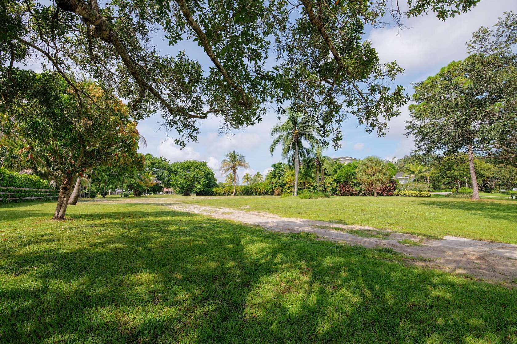 1 Acre of Residential Land for Sale in Palm Beach Gardens, Florida