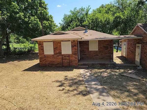4.66 Acres of Land with Home for Sale in Duncan, Oklahoma