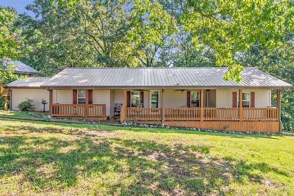 2.34 Acres of Land with Home for Sale in Cadiz, Kentucky