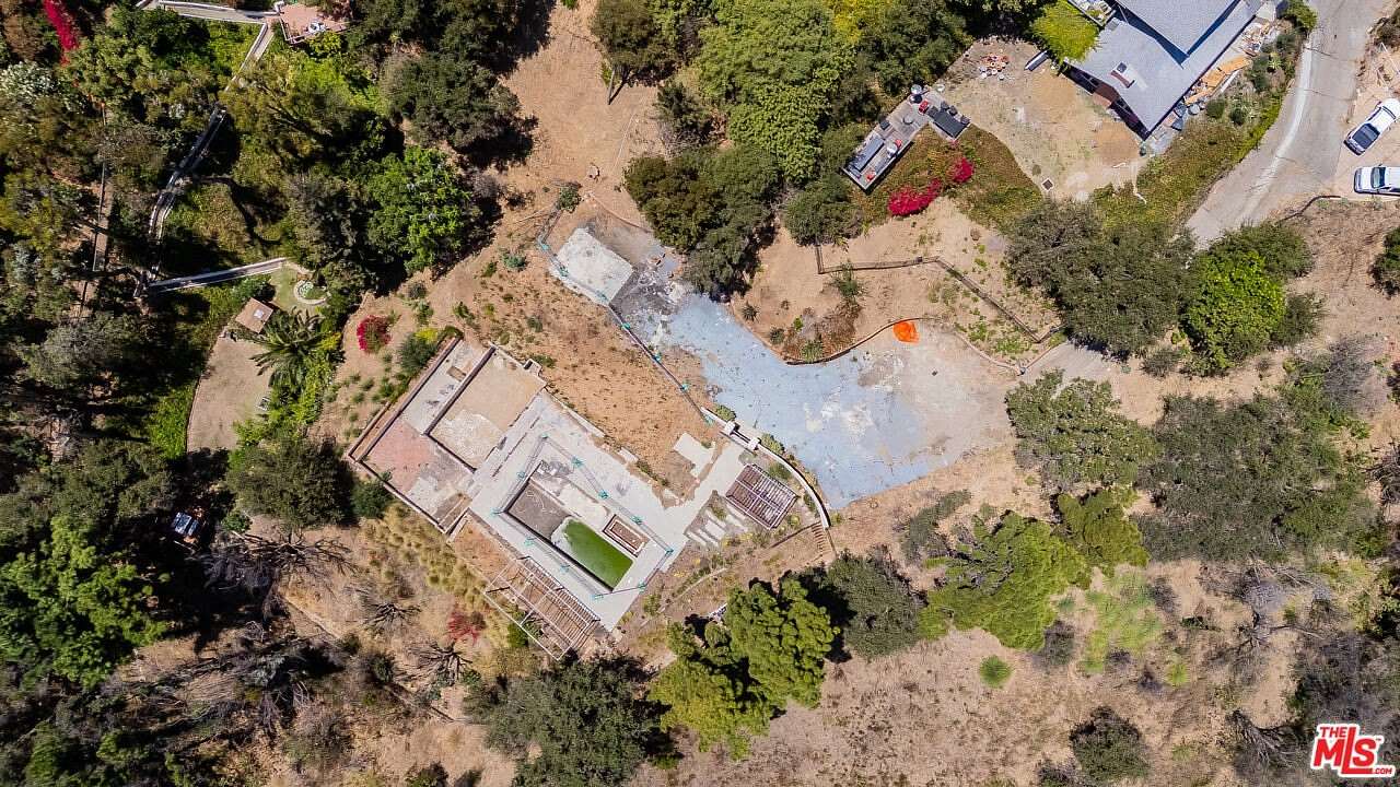 0.66 Acres of Residential Land for Sale in Los Angeles, California