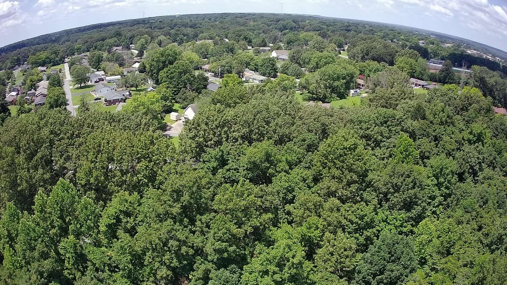 5.83 Acres of Residential Land for Sale in Benton, Kentucky