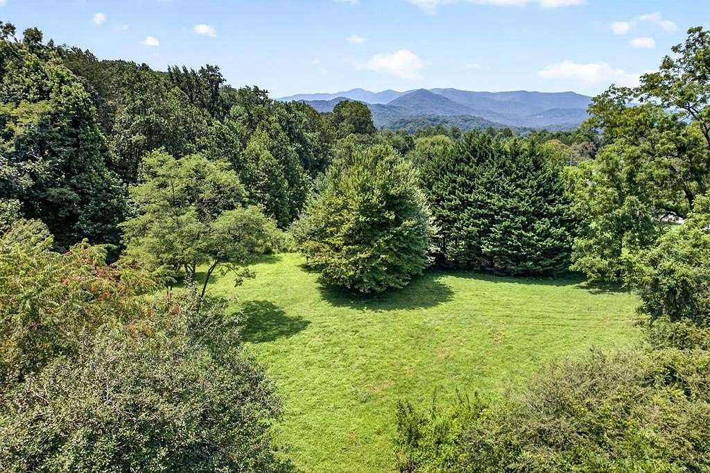0.93 Acres of Land for Sale in Hiawassee, Georgia