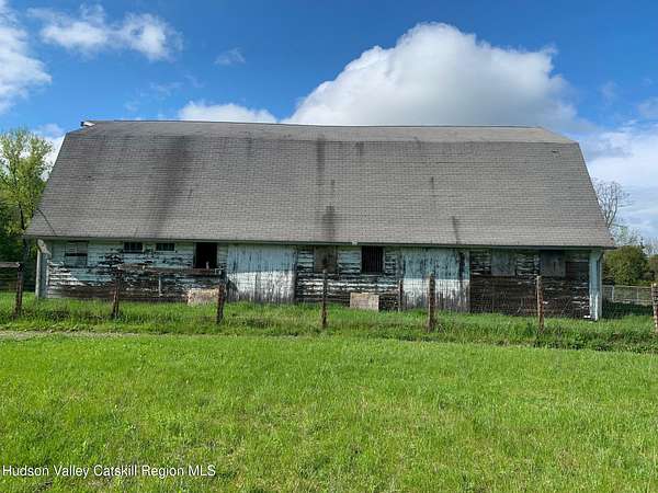 11.3 Acres of Improved Land for Sale in Stanfordville, New York