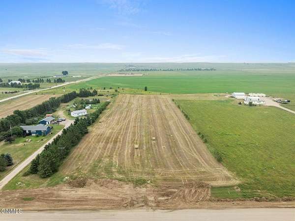 5 Acres of Residential Land for Sale in Williston, North Dakota