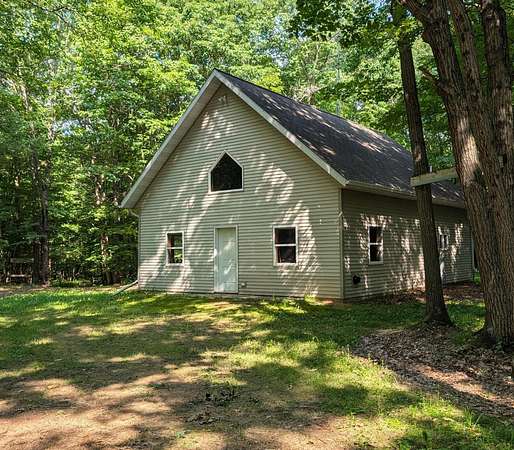 140 Acres of Land with Home for Sale in Medford, Wisconsin