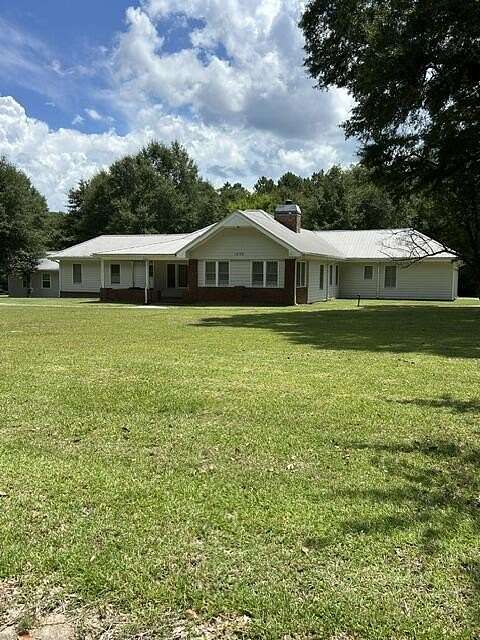 1.74 Acres of Land with Home for Sale in Rochelle, Georgia