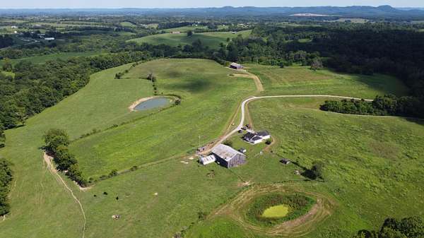 195 Acres of Land with Home for Sale in Mount Sterling, Kentucky