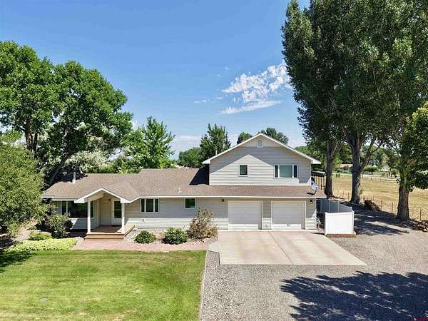 2.42 Acres of Land with Home for Sale in Montrose, Colorado