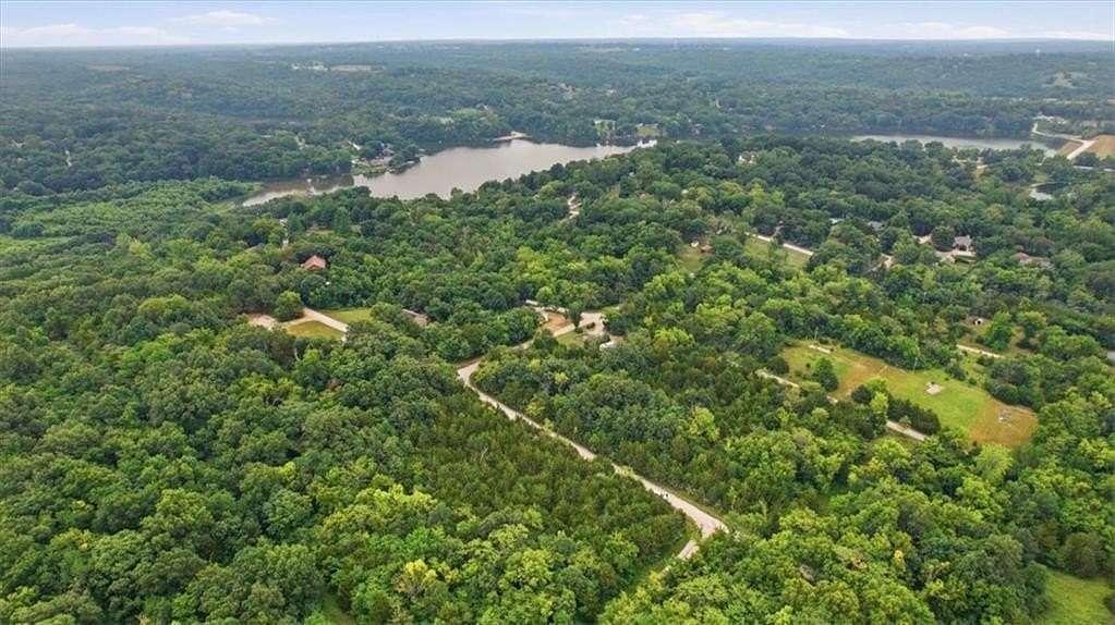 0.23 Acres of Residential Land for Sale in Crystal Lakes, Missouri