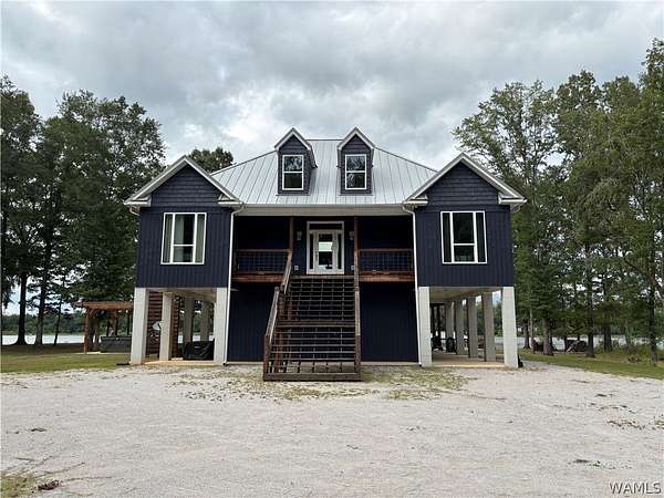 2.5 Acres of Land with Home for Sale in Akron, Alabama