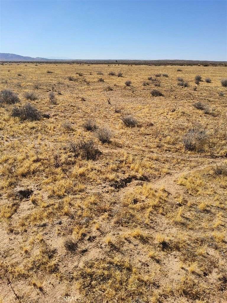 2.54 Acres of Land for Sale in Palmdale, California