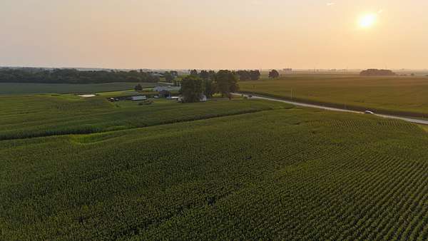 40 Acres of Agricultural Land for Sale in Morrison, Illinois