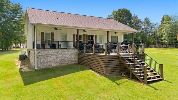 1.65 Acres of Land with Home for Sale in Arley, Alabama