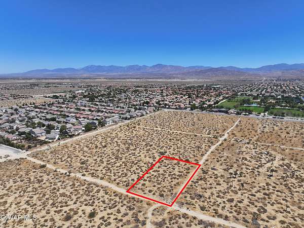 1.15 Acres of Land for Sale in Palmdale, California