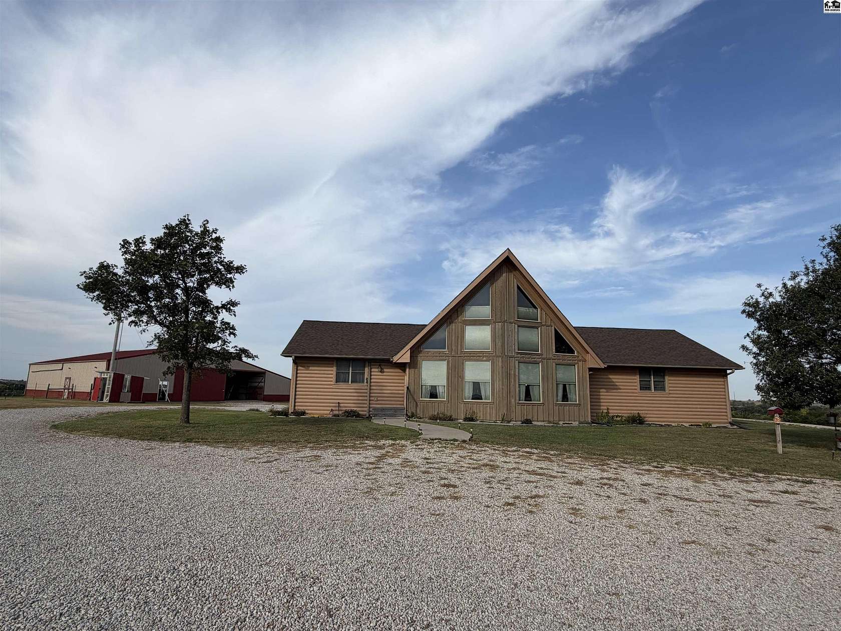 17.7 Acres of Land with Home for Sale in Lindsborg, Kansas