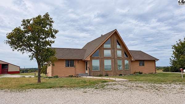 17.7 Acres of Land with Home for Sale in Lindsborg, Kansas