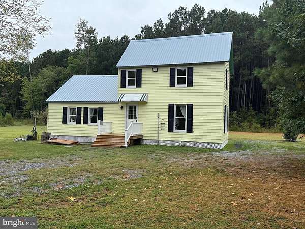 14.5 Acres of Land with Home for Sale in Marion, Maryland