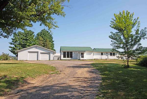 2.5 Acres of Land with Home for Sale in Richland Center, Wisconsin