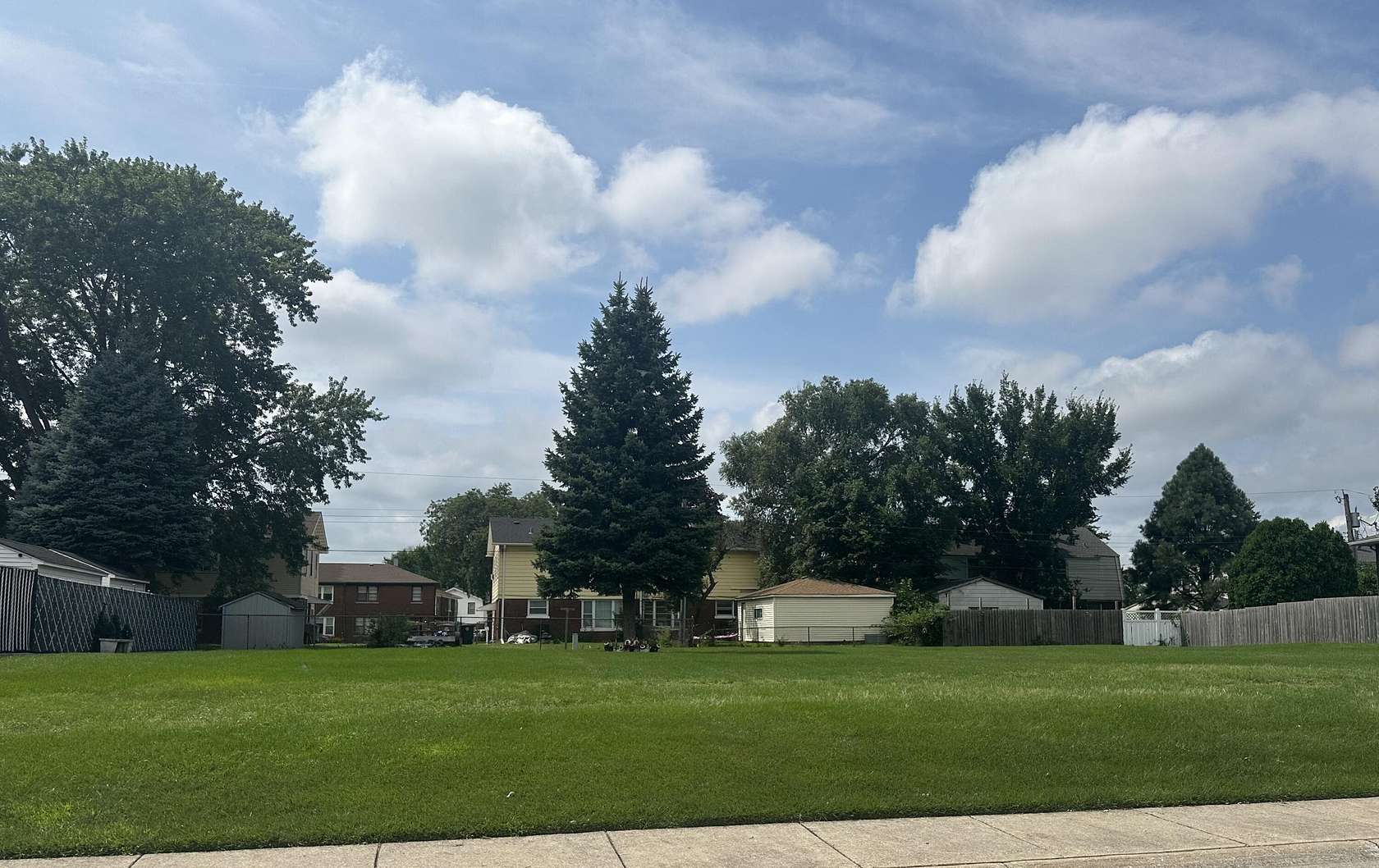 0.44 Acres of Land for Sale in East Chicago, Indiana