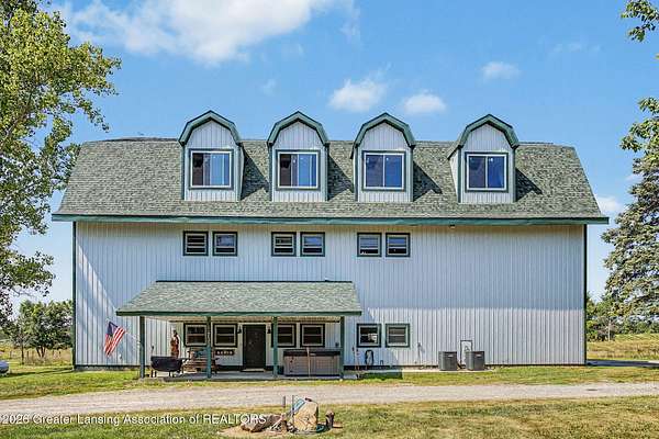 26 Acres of Agricultural Land with Home for Sale in Hudson, Michigan