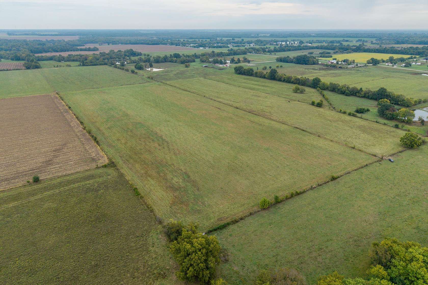 20.4 Acres of Land for Sale in Carl Junction, Missouri