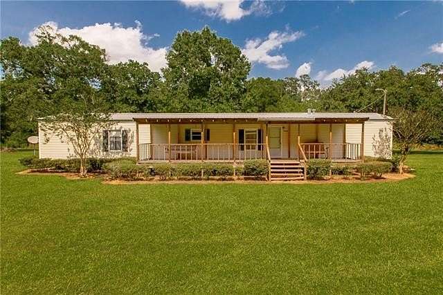 4.34 Acres of Land with Home for Sale in Franklinton, Louisiana