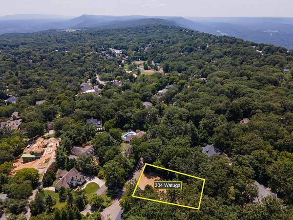 0.51 Acres of Residential Land for Sale in Lookout Mountain, Tennessee