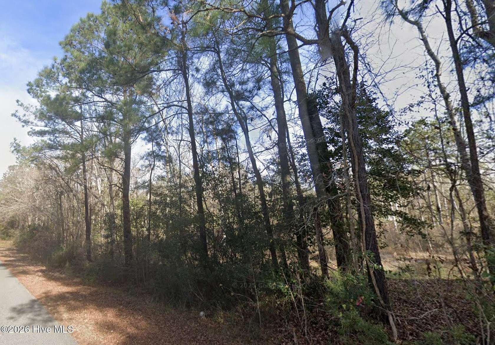 0.86 Acres of Residential Land for Sale in Hampstead, North Carolina