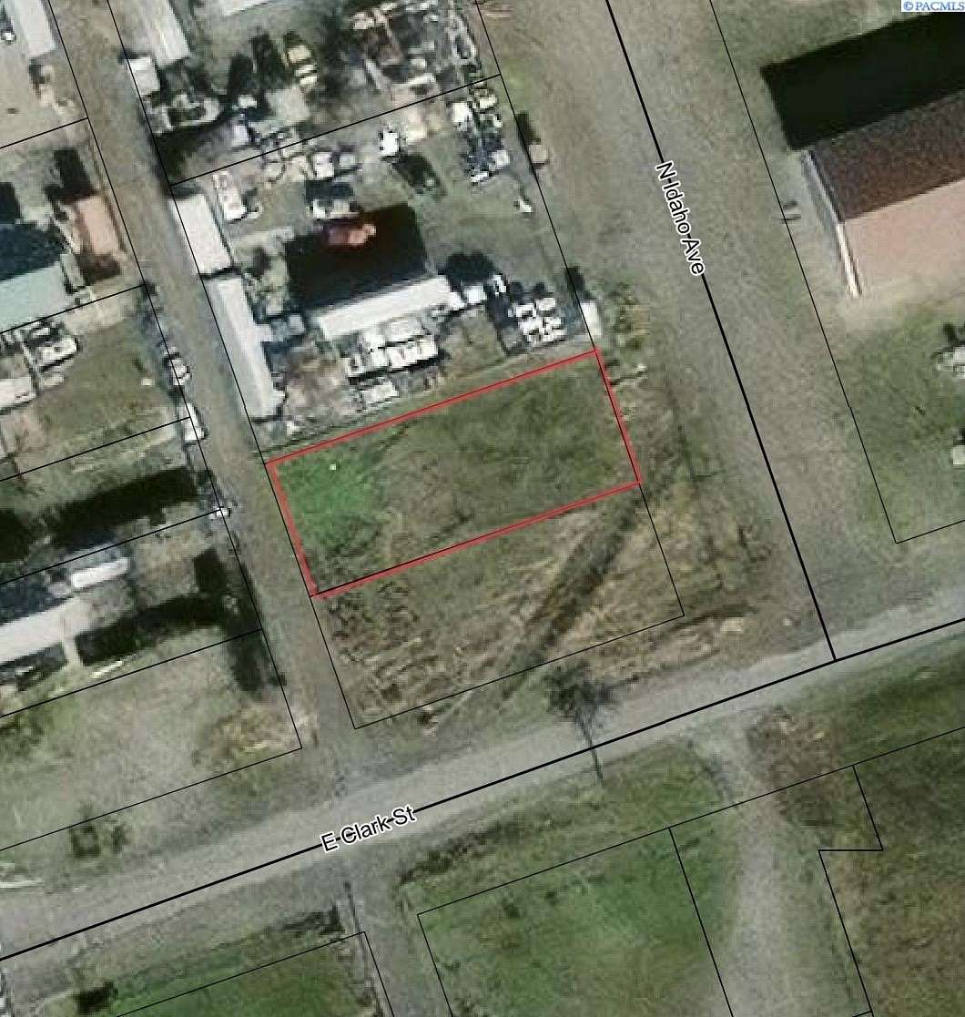 0.14 Acres of Commercial Land for Sale in Pasco, Washington