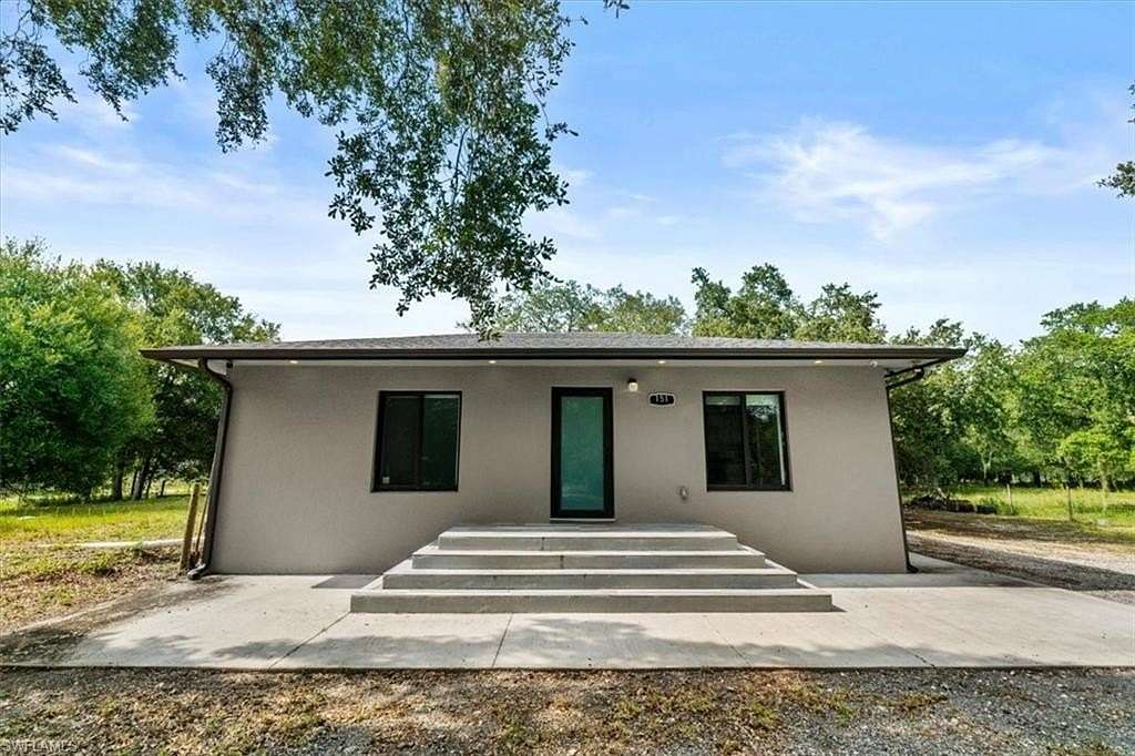 2.5 Acres of Land with Home for Sale in Clewiston, Florida