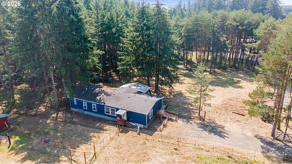 2.5 Acres of Land with Home for Sale in Lebanon, Oregon