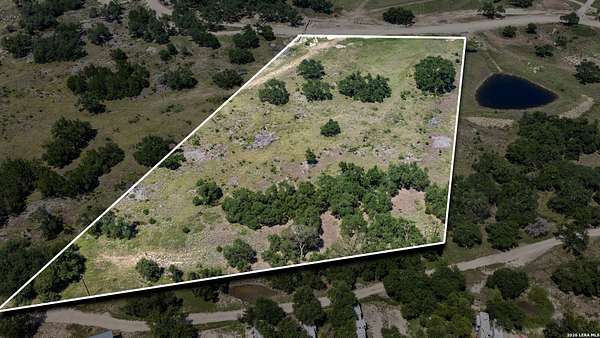 5 Acres of Land for Sale in Spring Branch, Texas