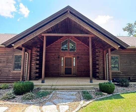 7.5 Acres of Land with Home for Sale in Mountain Home, Arkansas