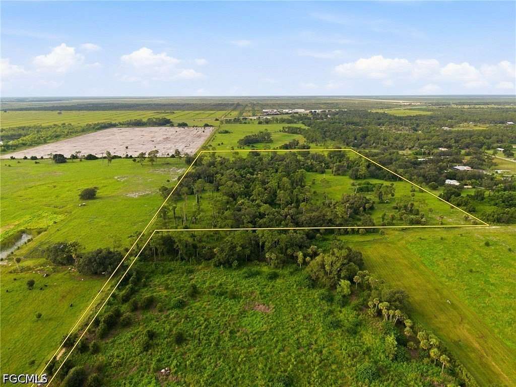 30 Acres of Agricultural & Residential Land for Sale in LaBelle, Florida