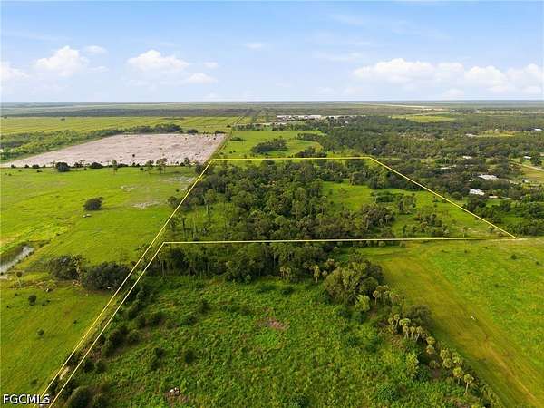 30 Acres of Agricultural & Residential Land for Sale in LaBelle, Florida