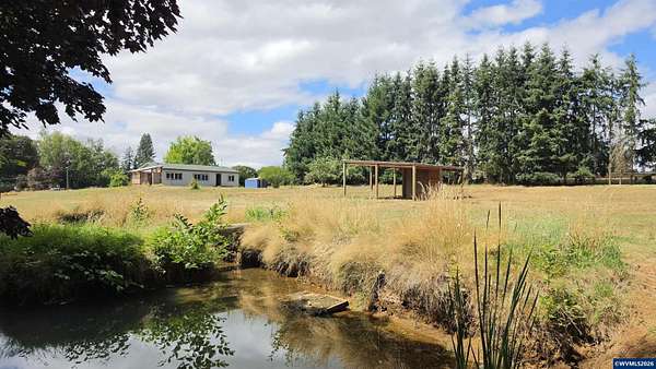2.5 Acres of Land with Home for Sale in Lebanon, Oregon