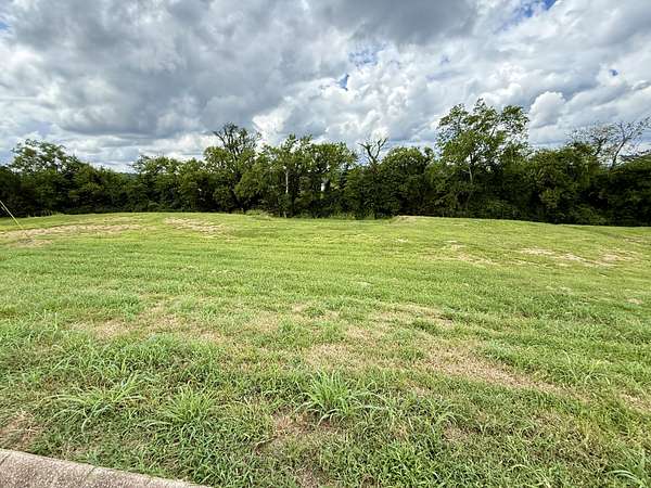 0.44 Acres of Residential Land for Sale in Pulaski, Tennessee