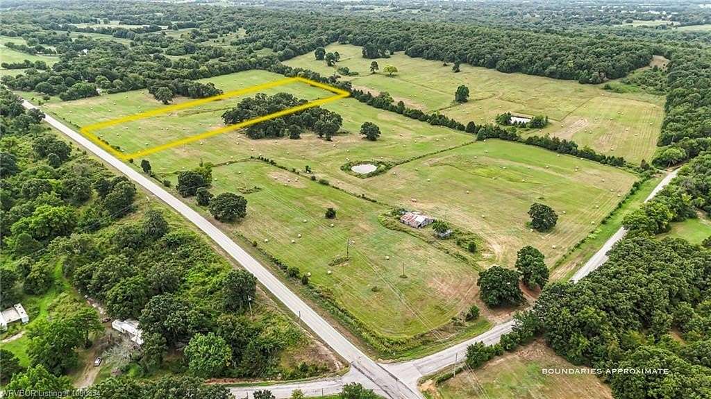 8.72 Acres of Residential Land for Sale in Huntington, Arkansas
