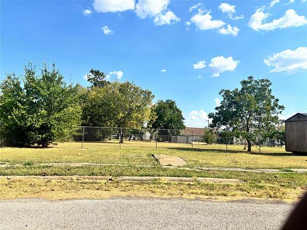 Residential Land for Sale in Corsicana, Texas