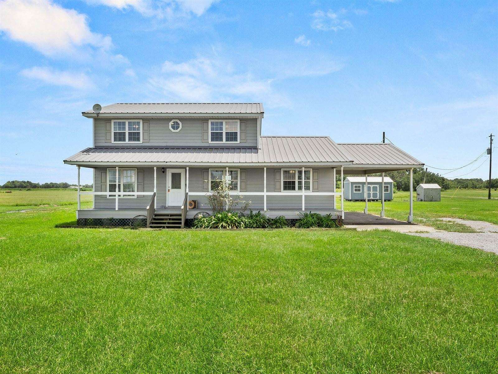 1.5 Acres of Land with Home for Sale in Gueydan, Louisiana