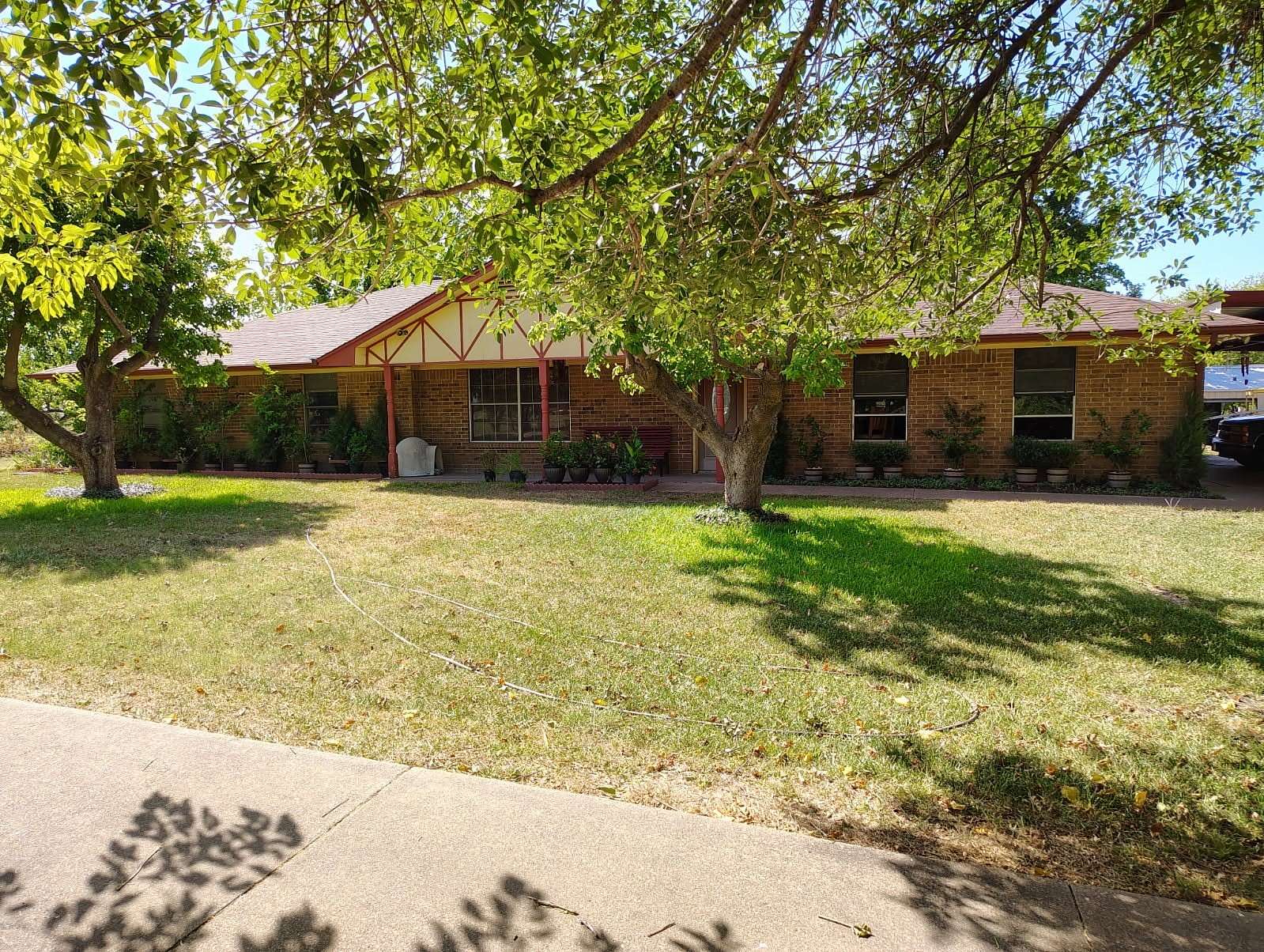 36 Acres of Land with Home for Sale in Ennis, Texas