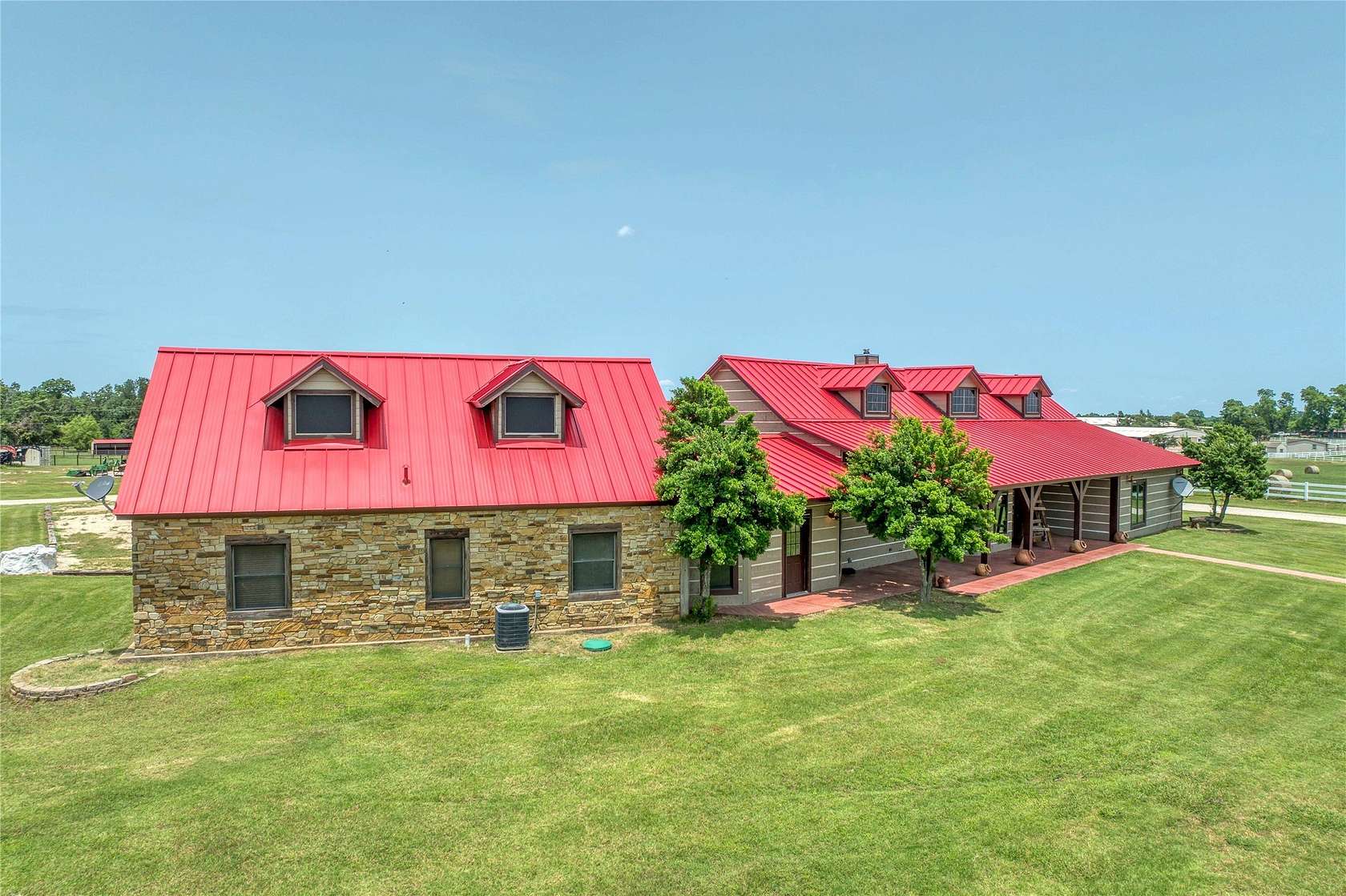 54 Acres of Recreational Land with Home for Lease in Whitesboro, Texas